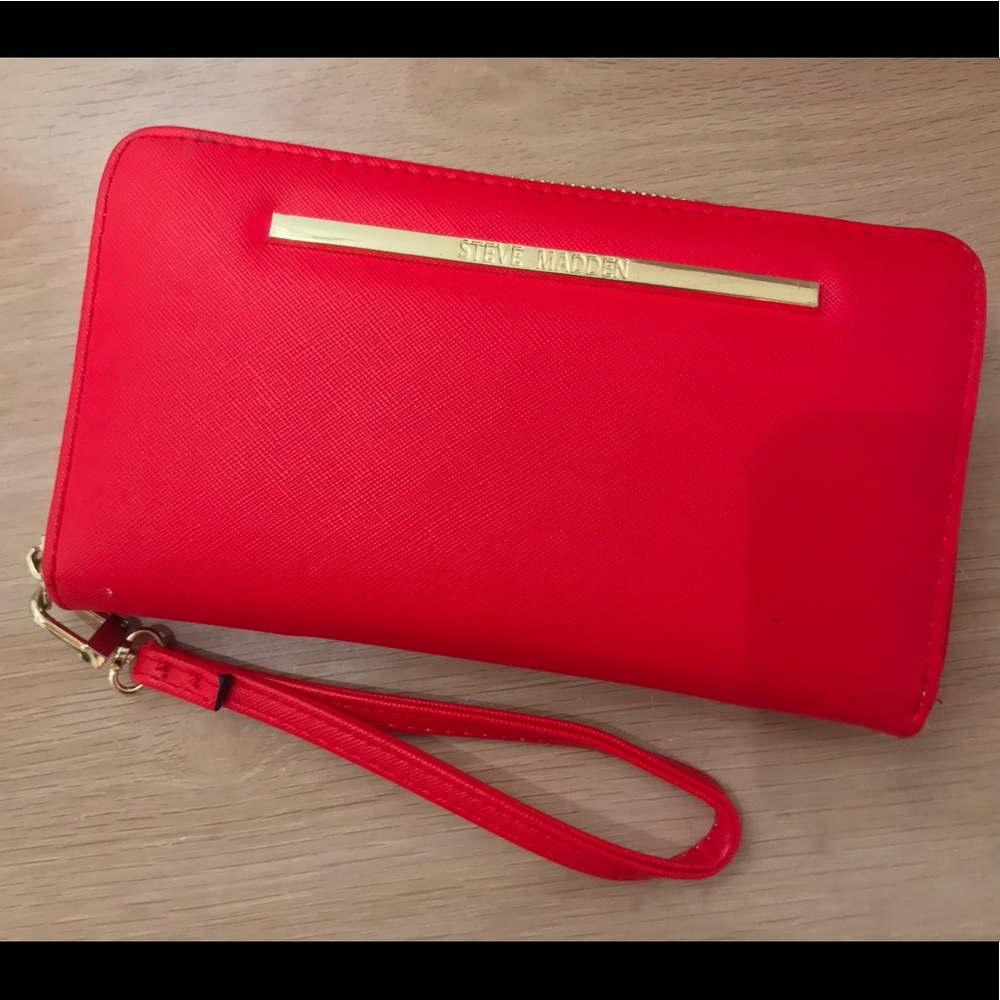 Red Steve Madden Wallet